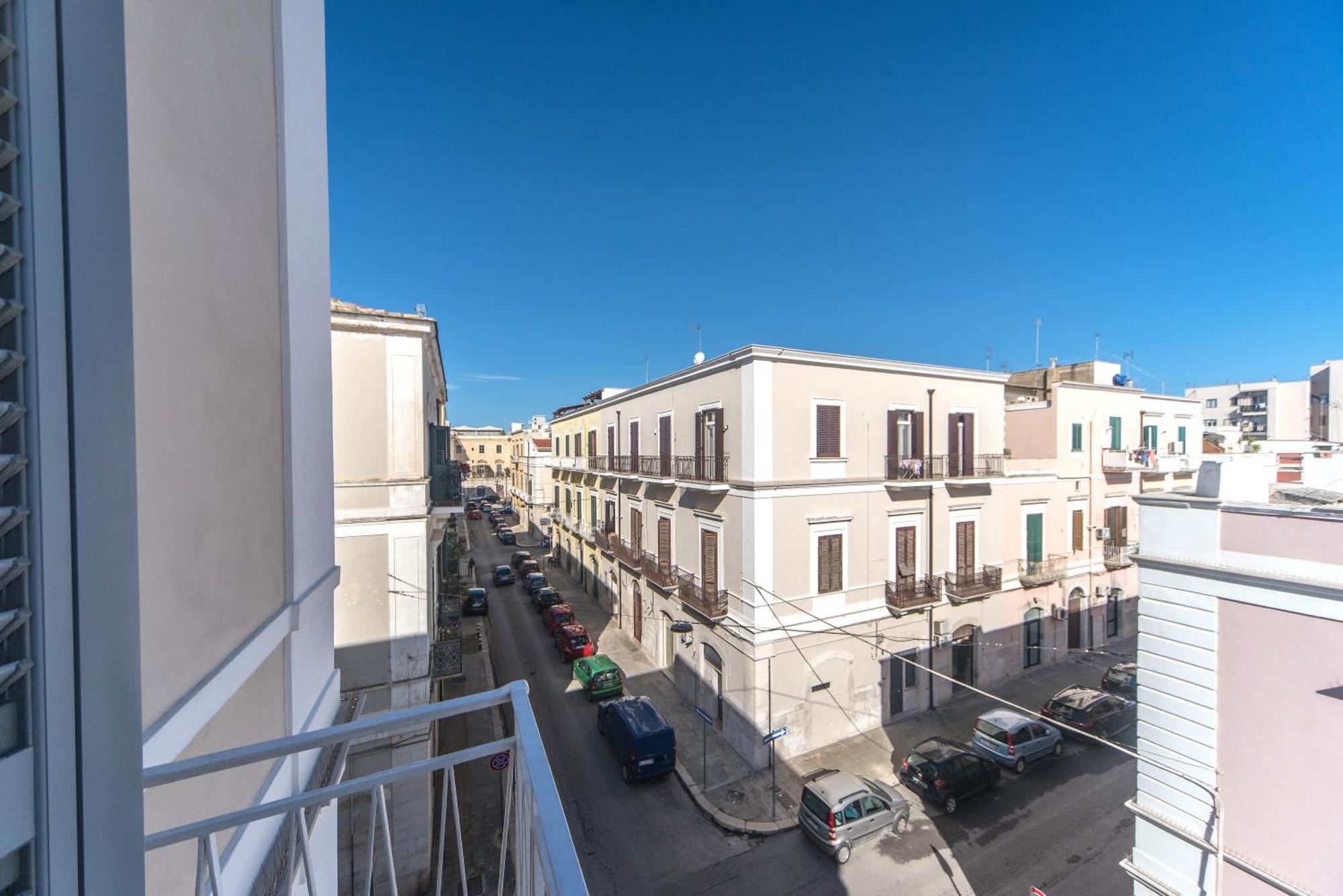 B&B Camera A Sud Mare' Trani Exterior foto